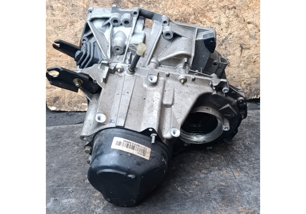 кпп, коробка передач Renault Clio II, Kangoo 1.2 16V, стартер спереду, спідометр з ABS, JB1513