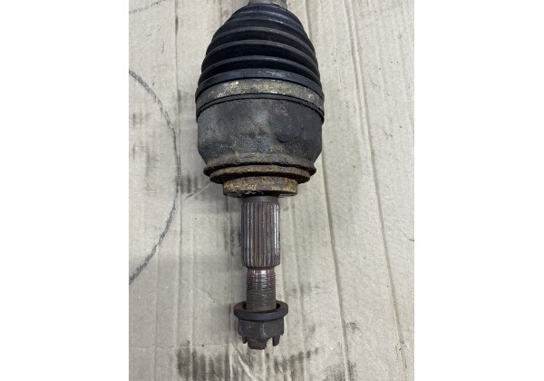 Полуось ліва Renault Laguna II 05-, 2.0, 8200363698