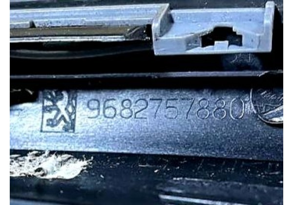 Накладка зовнішня правої передньої стійки Peugeot 3008, 2009-2016, 9682757880