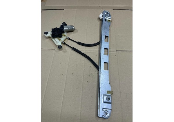 Склопідйомник електричний правої передньої дверки Renault Master 3, 807200008R, 9030284