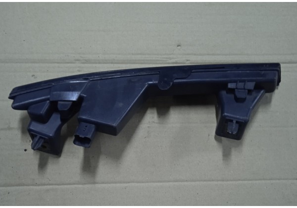 Декоративна накладка під фару ліва Renault Megane 3, 601989109R, 601980601R, 601985427R *