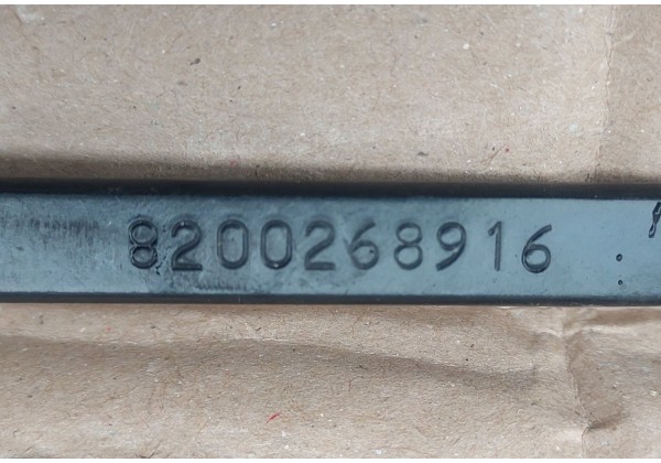 Щіткотримач поводок ричаг склоочистника лівий Renault Clio 3, 09-12, 7701071169, 8200268916 *