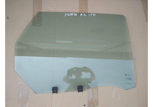Скло задньої правої дверки Пежо 308, Т9, SW, 2014