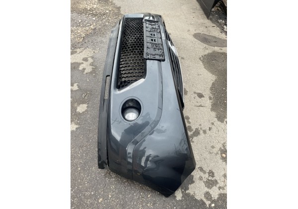 Бампер передній Dacia Sandero I