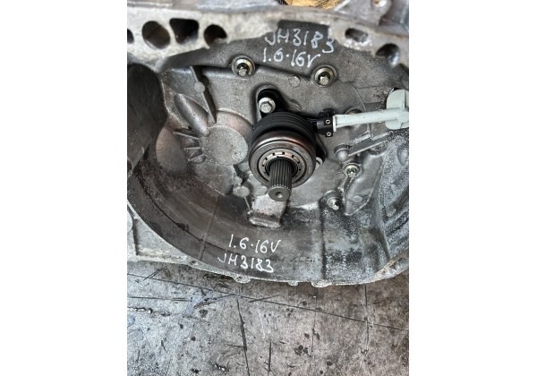 Коробка передач Renault Megane III, 1.6 16V бензин 5 ступка JH3183 . 400$ 