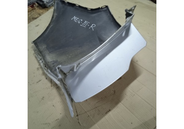 Клик правий заднього бампера Renault Megane 3, універсал, 850160002R, 850164969R 