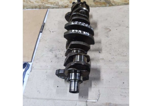 Колінвал стандарт 2.0 бензин F4R, Renault Laguna 2,Megane 2, Scrnic 2, Espace 4, Trafic 2, 8200037836,7700111886*