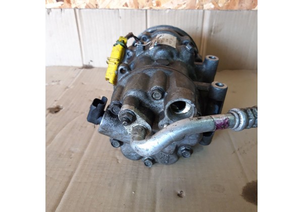 Компресор кондиціонера Citroen C4, Peugeot 307, 308, 2.0 HDi, 6453QP, 6453QQ, 6453WQ, 6453WR, 648710, 648712, 648713, 9651911180, 9659875980, 9671334080, 9684960280