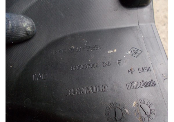 Жабо Renault Megane II, 8200097006