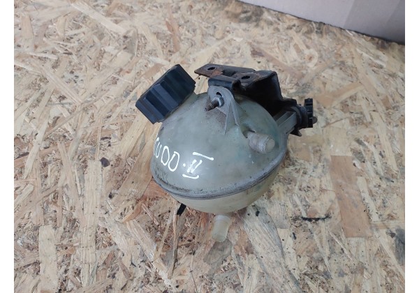 Бачок компенсаційний Citroen Jumpy 2, Peugeot Expert 2, Fiat Scudo 2, 1400474480