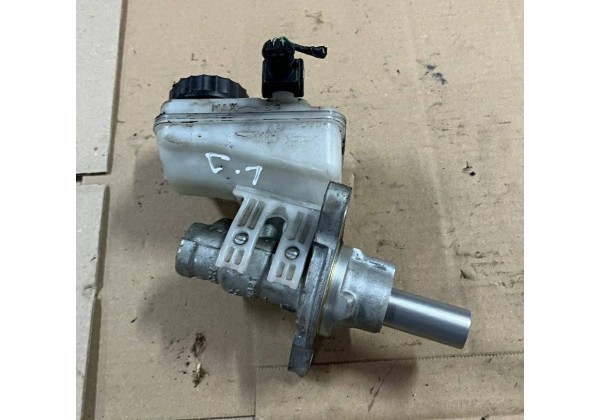 Головний гальмівний циліндр Citroen C1, Peugeot 107, Toyota Aygo, 4601R3, 4635A8, 0204Y21821, 4702509010