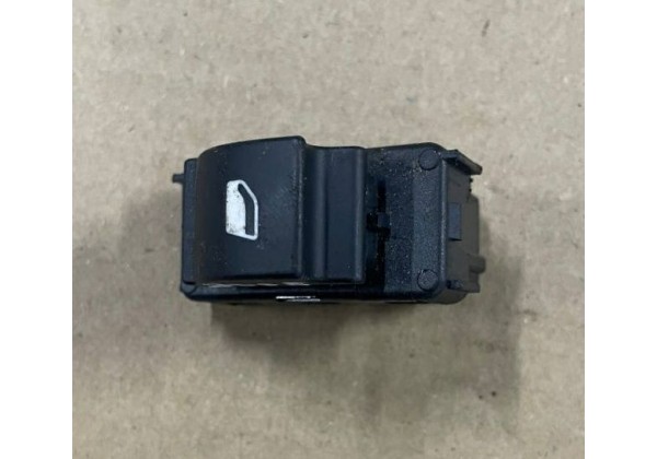 Кнопка склопідйомника задньої дверки Peugeot 3008 09-16, 5008 09-16, 96662297XT