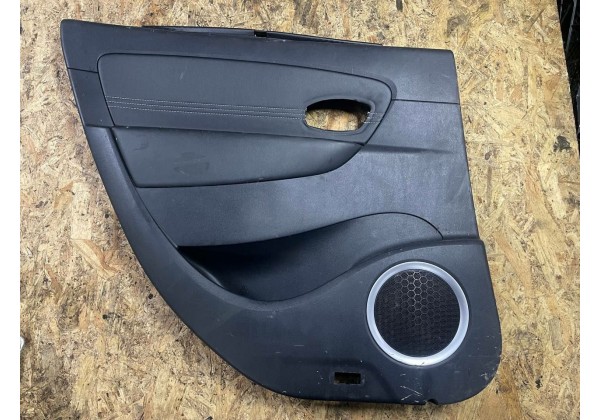 Обшивка задньої лівої дверки Renault Scenic 3, шкіра, зі шторкою, 829A18895R