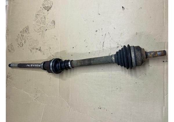Піввісь права Citroen C4 Picasso, Peugeot 308, 3008, 5008, 1.6 vti, 1.6 16V, 1.4, 1.6 hdi, 25х24зуб