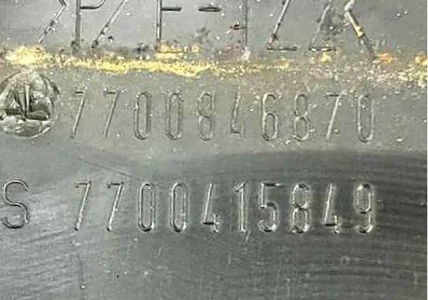 Решітка радіатора Renault Clio 2, Symbol, 98-01, 7700846870, 7700415849