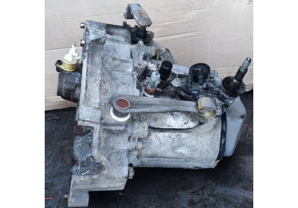 Коробка передач Peugeot Partner 1.4 бензин,20CE89,ціна 200 долл