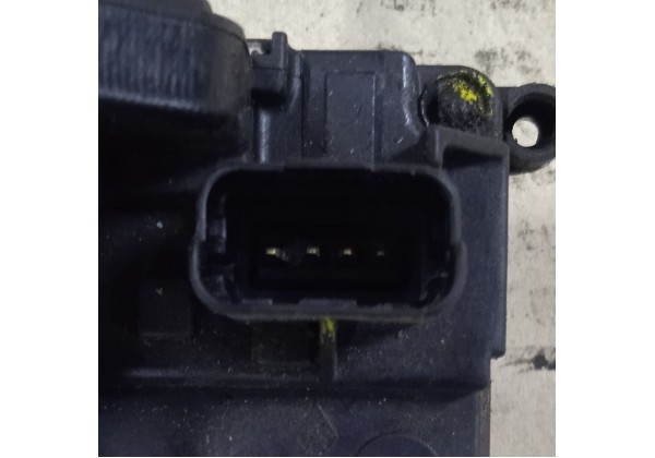 Замок правої задньої дверки електричний Renault Modus, 8200219249, 4 контакта *