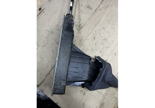 Куліса перемикання з тросами Renault Laguna II, 2.0 DCI, 6ст, 8200748177