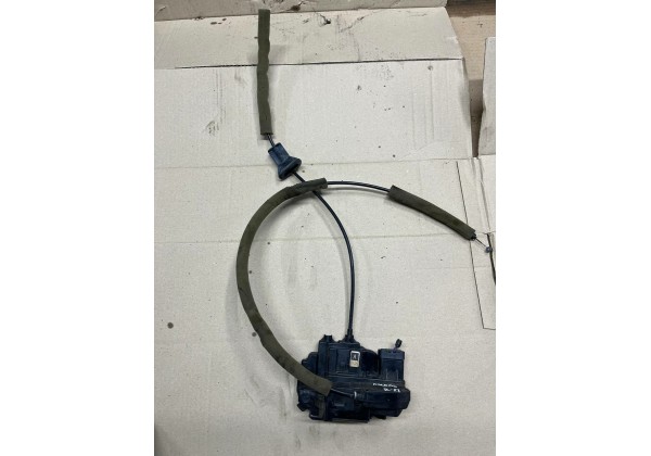 Замок передньої правої дверки Renault Koleos, 08-16, 805024058R