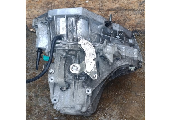 Коробка передач Рено Сценік 2 , 1.6 бензин, 6ти ступка, TL4015