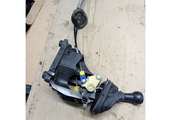 Куліса перемикання передач з тросами Пежо 308 T7, 1.6 бензин (EP6),9672042980