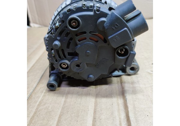Генератор 2.0, 2.2 HDI Peugeot Expert, 607,807,Boxer, Citroen C5,C8,Jumpy, Jumper,Bosch, 0986042091