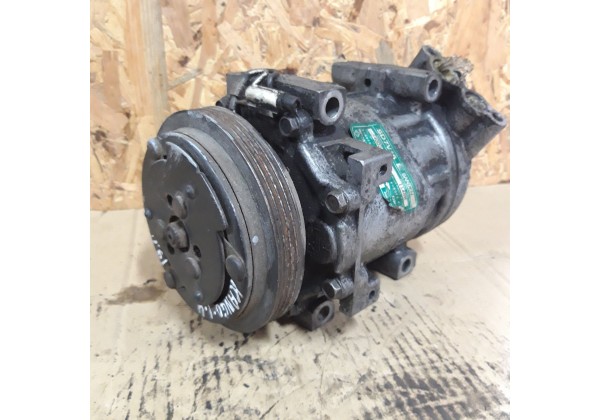  Компресор кондиціонера Renault Clio 2, Kangoo, 1.4, 7700875357, 7701499858