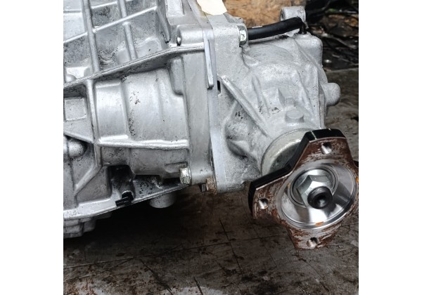 Коробка передач з роздаткою Рено Колеос 2.0 дці , повний привід, комплектна, ND8001, пробіг 150000км