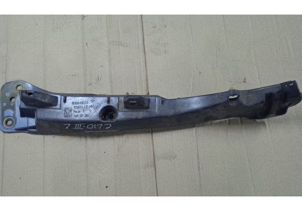 Кронштейн лівого переднього крила Renault Clio 3, 8200314930 *