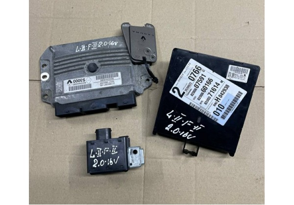 Комплект запалювання, ЕБУ, комп'ютер Renault Laguna 2, 2.0 16V, 8200444586, 8200444583, 8200660166, 8200607591, 8200660166, 8200371614, 8200468515