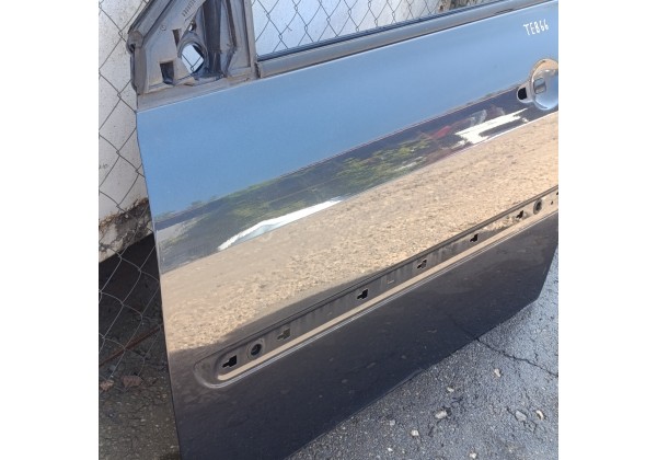 Дверка ліва передня Рено Меган 2, колір TEB66