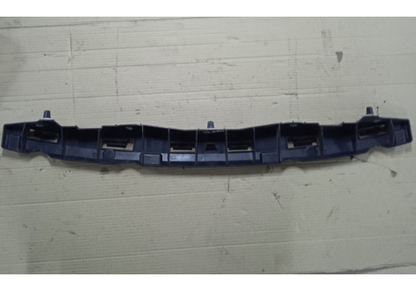 Кронштейн кріплення заднього бампера Renault Megane 3, універсал, 850420008R, 0001037279 *