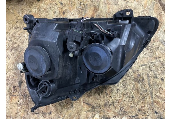 Фара передня права Renault Clio 2, 2001-2005, 7701057654