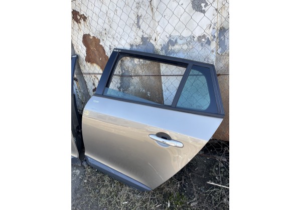 Двері задні ліві Renault Megane III Універсал, TEHNK