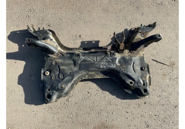 Балка передня, підрамник Peugeot 308, 3008, 5008