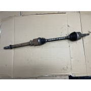 Полуось передня права Renault Megane III 1.6 16V, 391009002R, 8201353624, 391003112R