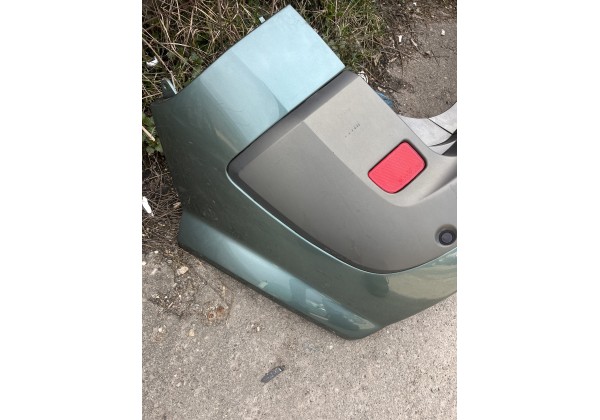 Бампер задній Renault Scenic II, короткий , код фарби TED97