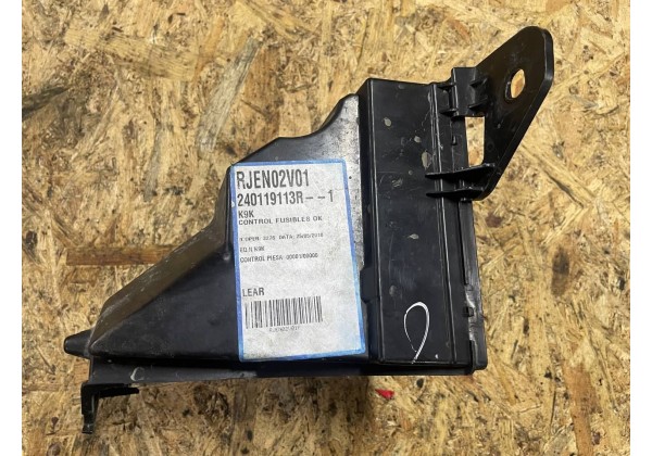 Корпус блока запобіжників Renault Laguna 3, 243820001R, 243800004R