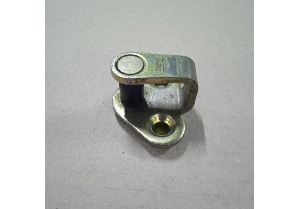 Скоба замка передніх дверей Citroen C8, Peugeot 807, 916453
