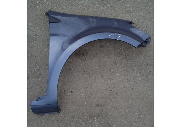 Крило праве Renault Clio 3, 05-12, 195, 8200325171, З ДЕФЕКТОМ