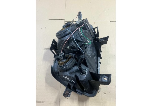 Фара передня права Renault Clio 2, Symbol, 08-01, 260107973R