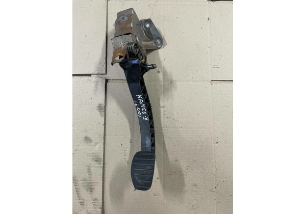 Педаль зчеплення Renault Kangoo 2, 8200590247