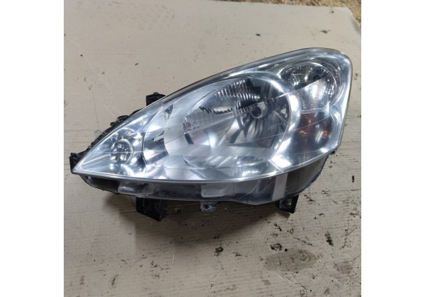 Фара передня ліва Peugeot Partner II 08-12, 9682829380