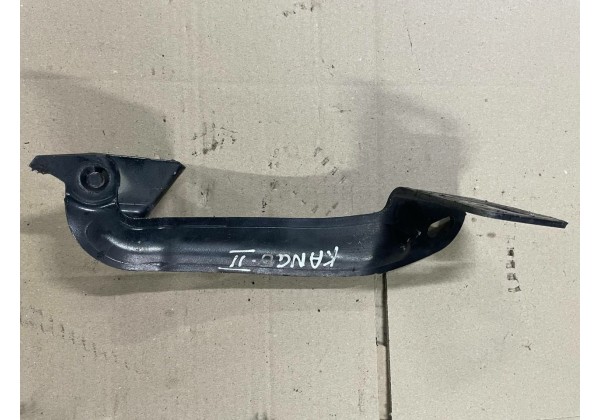 Петля капота ліва Renault Kangoo 2, 8200386303