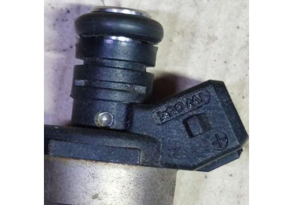 Форсунка бензинова 2.0 ,8V, мотора XU10, Peugeot 306,405,605, Citroen Xantia, XM,IW054,198467