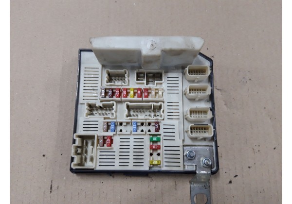 Блок запобіжників Renault Scenic 2, Megane 2, 8200481866 
