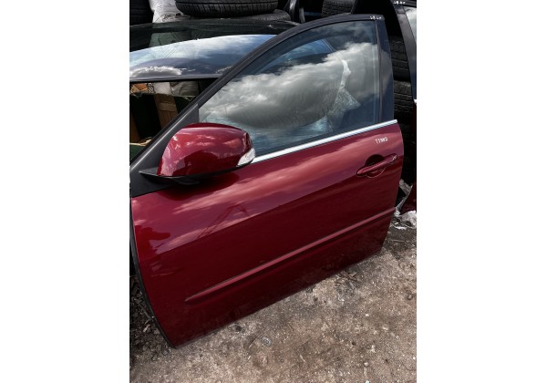 Дверка передня ліва Renault Laguna III, код фарби TENND, ціна за голу дверку 