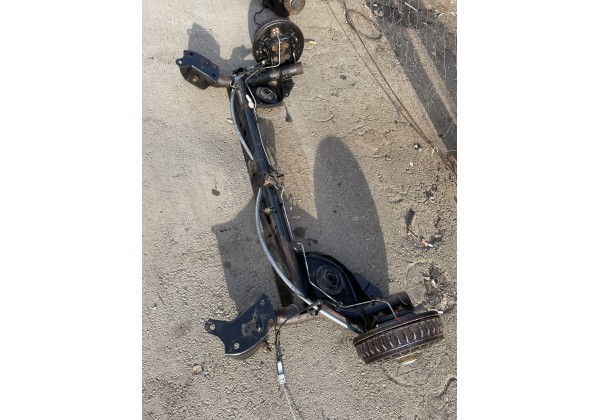 Балка задня Dacia Sandero 2, Logan 2 MCV, 13-17 