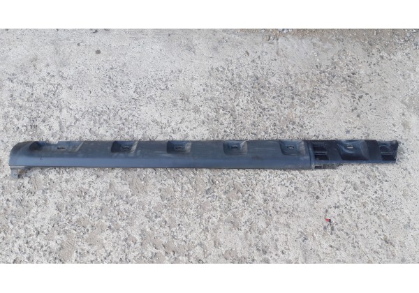 Декоративна накладка правого порога Renault Sandero Stepway 2, 764260776R