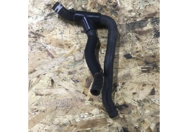Патрубок системи охолодження Renault Clio 4, Logan 2, Sandero 2, Lodgy, Dokker, 1.5 DCi, 924003836R
